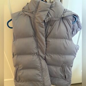 Reitmans Puffer Vest